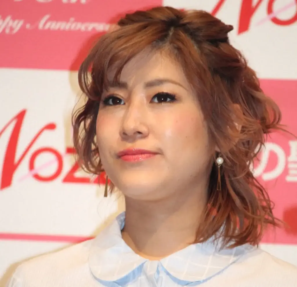 IMALU　2拠点生活送る奄美大島を年末に訪れた人気芸人「島の人たちともすっかり仲良くなり…」 - スポニチ Sponichi Annex 芸能