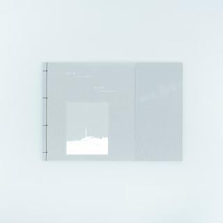 【300部限定／通常版】「沈黙の塔 Tower of Silence」 by 表萌々花（Momoka Omote）　写真集