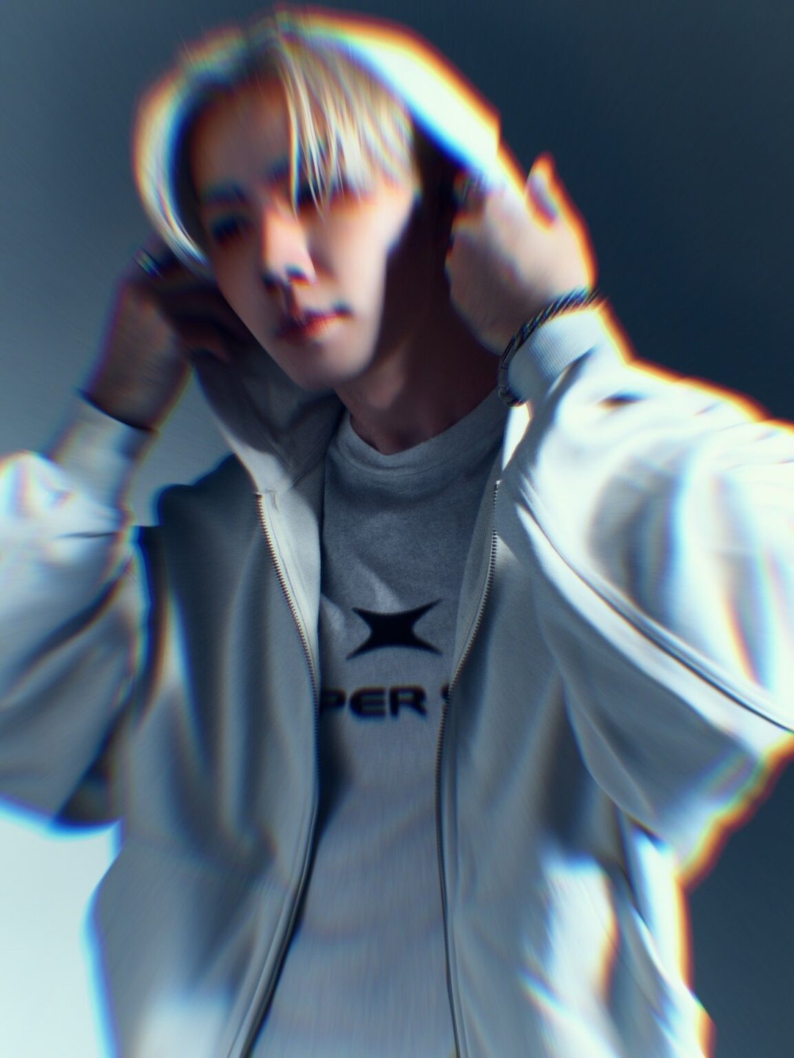 タイの人気俳優 Zee Pruk(シー・プルック)、自身のブランド「SUPER SUN」最新コレクションで圧倒的ビジュアルを披露! – タイナウ! Thainow タイナウ! Thainow