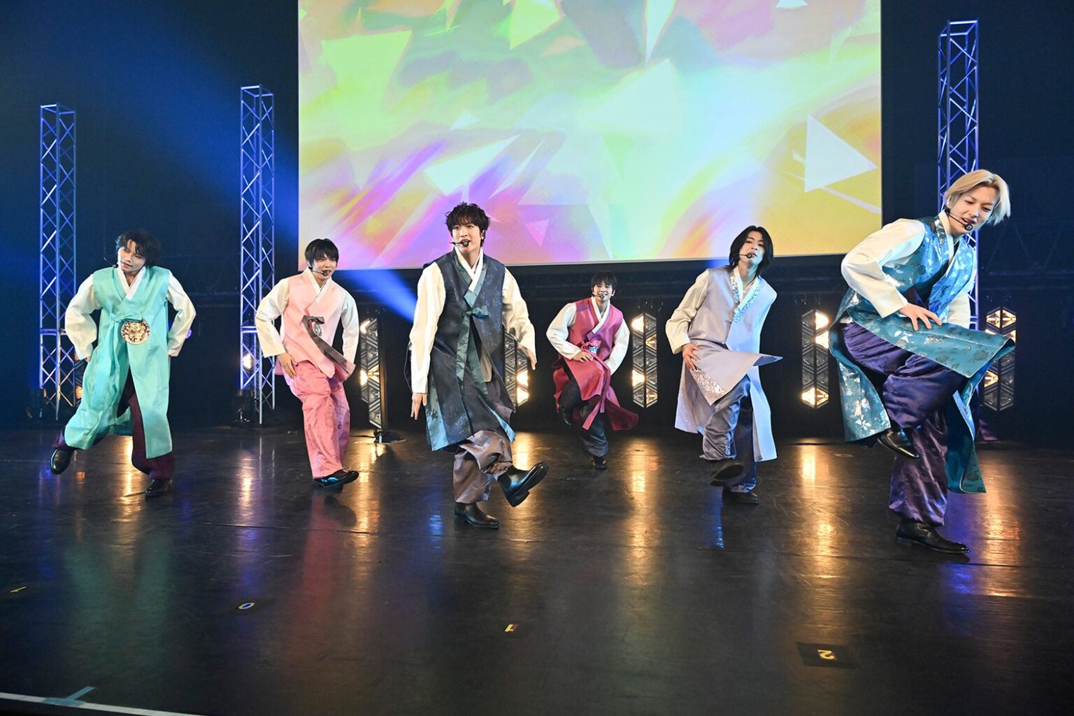 【DREAM STAGE 第3話】NAZE、取材&番組出演が白紙に ライバル・TORINNER により“公開処刑”の危機に 【DREAM STAGE 第3話】NAZE、取材&番組出演が白紙に ライバル・TORINNER により“公開処刑”の危機に