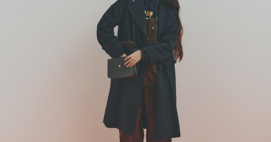 絶対にオシャレになるのはこの2色! ブラウン×ネイビーのバイカラースタイル。【FUDGE 2月号連動企画-2色であの子はお洒落する | DAY 14】 | FUDGE FRIEND | ファッション 絶対にオシャレになるのはこの2色! ブラウン×ネイビーのバイカラースタイル。【FUDGE 2月号連動企画-2色であの子はお洒落する | DAY 14】 | FUDGE FRIEND | ファッション