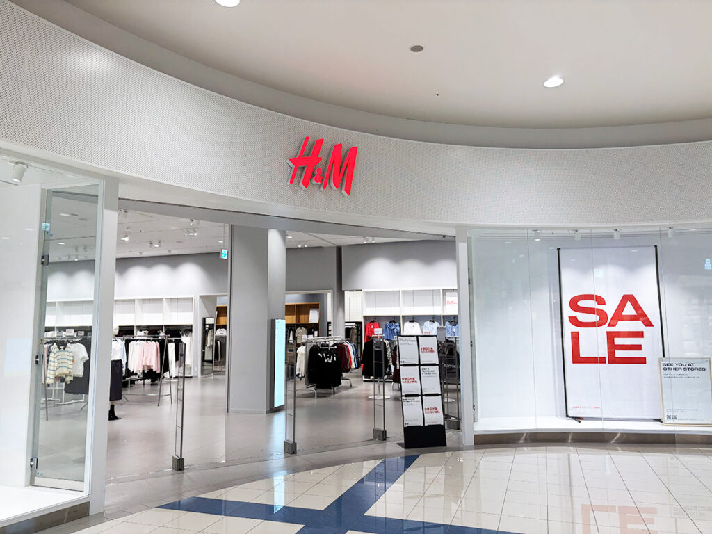 H&M イオンモール新潟亀田インター店の外観