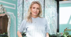 「ポール&ジョー」30周年 創業者が語るライセンスの醍醐味と業界が守るべきもの – WWDJAPAN 「ポール&ジョー」30周年 創業者が語るライセンスの醍醐味と業界が守るべきもの - WWDJAPAN