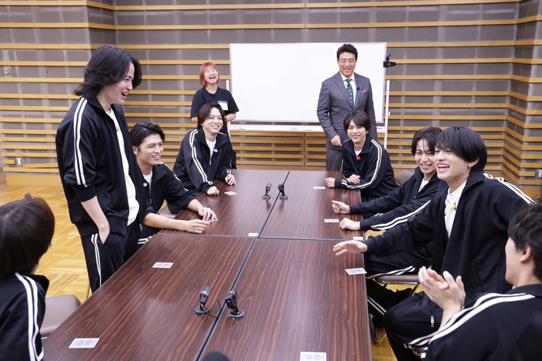 番組ADが考えたゲームをやってみよう! メンバー絶賛の新ゲームも登場し、予想を超える盛り上がりに! – フジテレビ 番組ADが考えたゲームをやってみよう! メンバー絶賛の新ゲームも登場し、予想を超える盛り上がりに! - フジテレビ