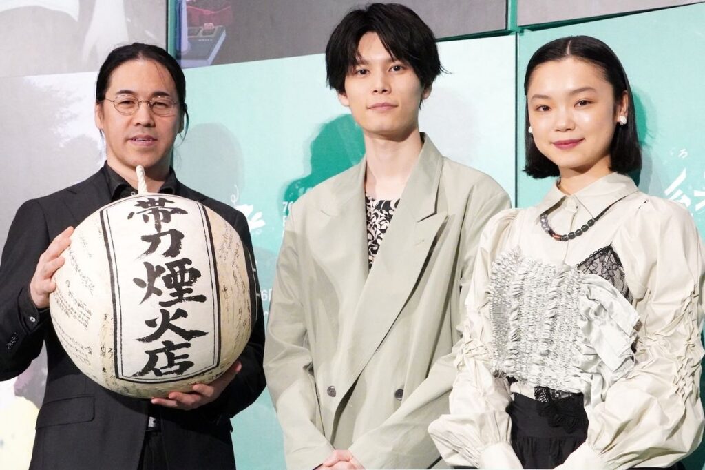 『花緑青が明ける日に』ジャパンプレミア開催！萩原利久＆古川琴音、声優初挑戦で直面した“千本ノック”の日々｜最新の映画ニュースならMOVIE WALKER PRESS
