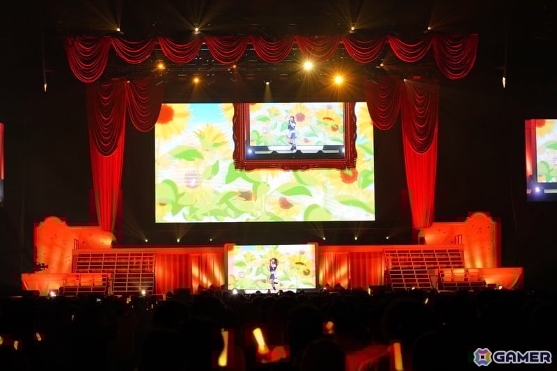 ブラスバンド、ダンサー、バンドによる演奏・演出で「学マス」の音楽を幅広く堪能できた「初星音楽祭」DAY1レポートの画像