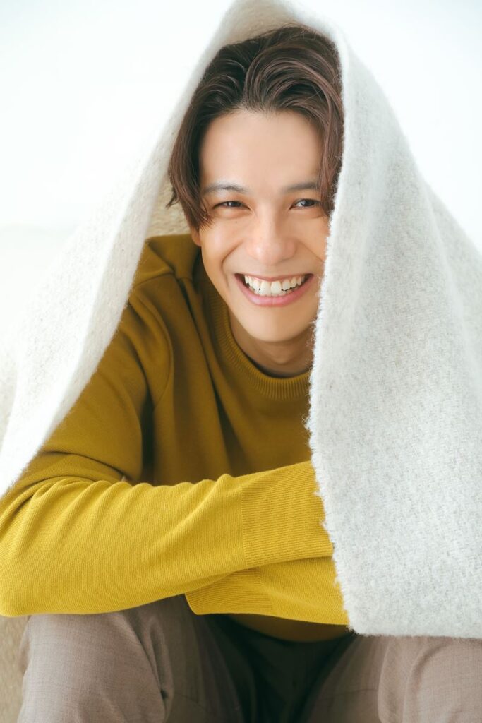 森崎ウィン　Aiming To Overseas(【お知らせ】)【お知らせ】36歳バースデー＆連載7周年記念！　 Anniversary Photo Book -Aiming To Overseas-(仮)　発売のお知らせと完全受注版予約受付を開始！