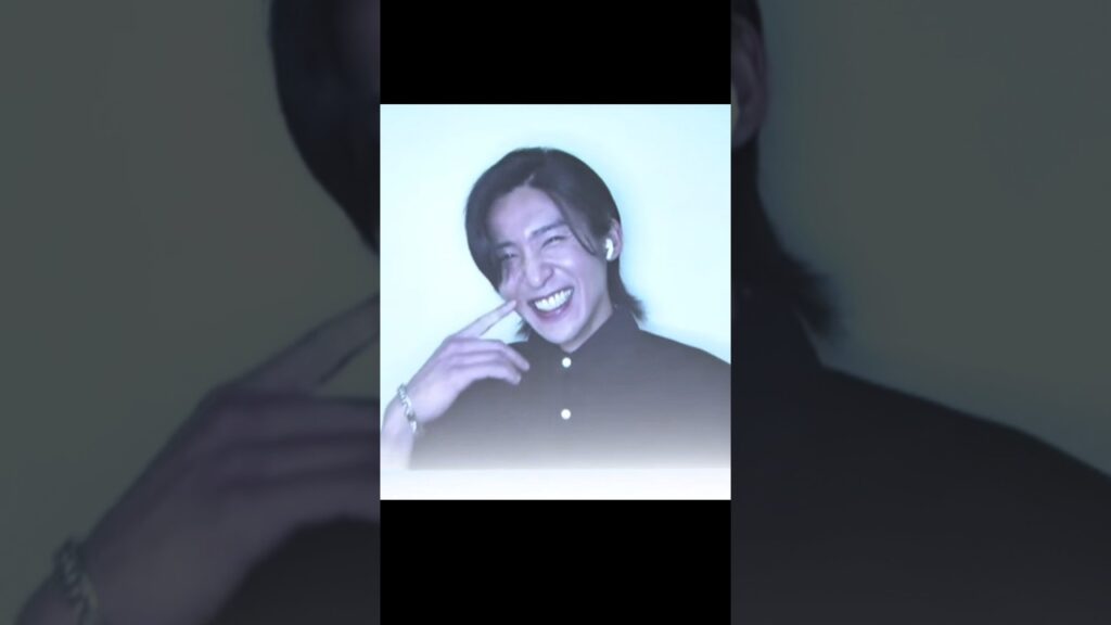 【めめ🖤元気そうでよかったです】目黒蓮🖤渡辺翔太💙SnowMan#目黒蓮#渡辺翔太#めめ#しょっぴー#snowman#スノーマン#renmeguro#めめなべ