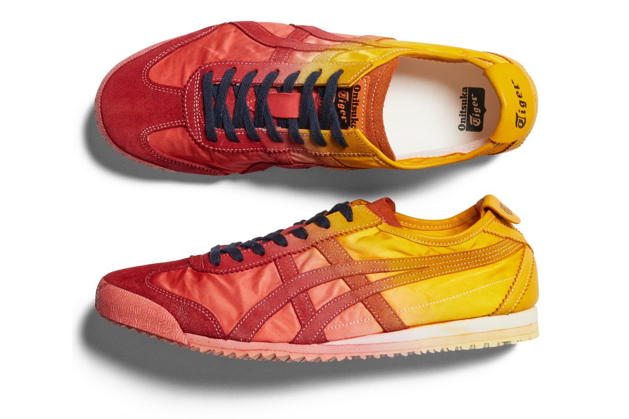 バルセロナ旗艦店特別仕様の「MEXICO 66TM NM」(アシックス提供)