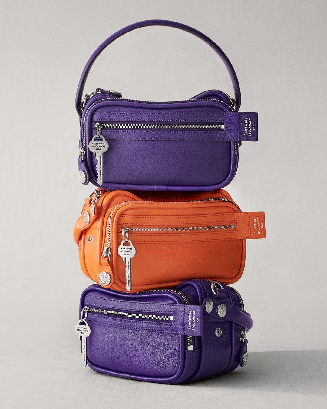 カメロ キット クロスボディバッグ 240,900円 サイズ：12×20×11cm