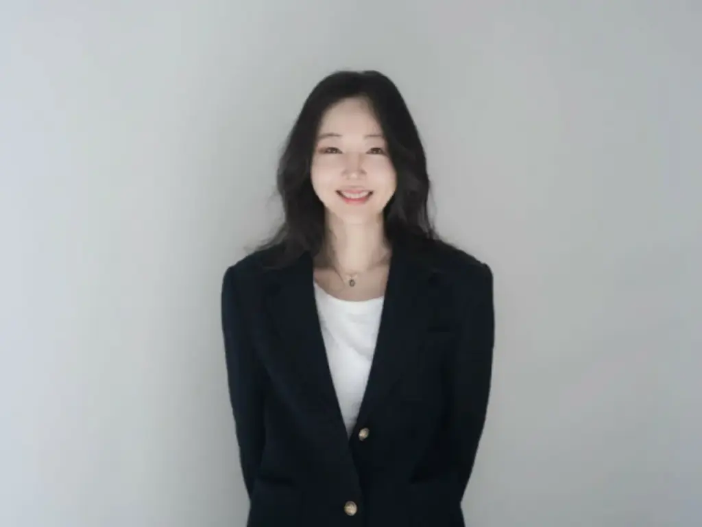 ミン・ヒジン256億ウォン放棄提案、HYBE沈黙の真意…K-POP業界を巻き込む分争 | wowKorea（ワウコリア）