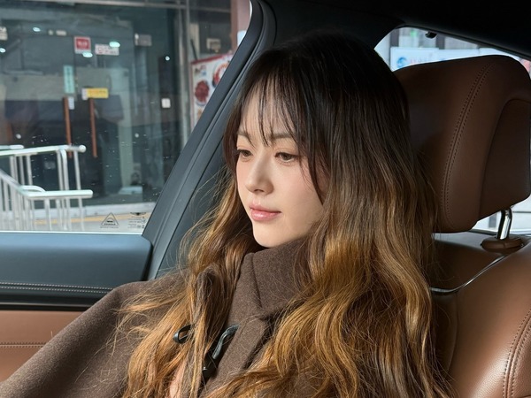 コ・アラが前髪を“チョキッ”!イメチェンが「デビュー当時そっくり」と絶賛の嵐【PHOTO】 | cinemacafe.net コ・アラが前髪を“チョキッ”!イメチェンが「デビュー当時そっくり」と絶賛の嵐【PHOTO】 | cinemacafe.net