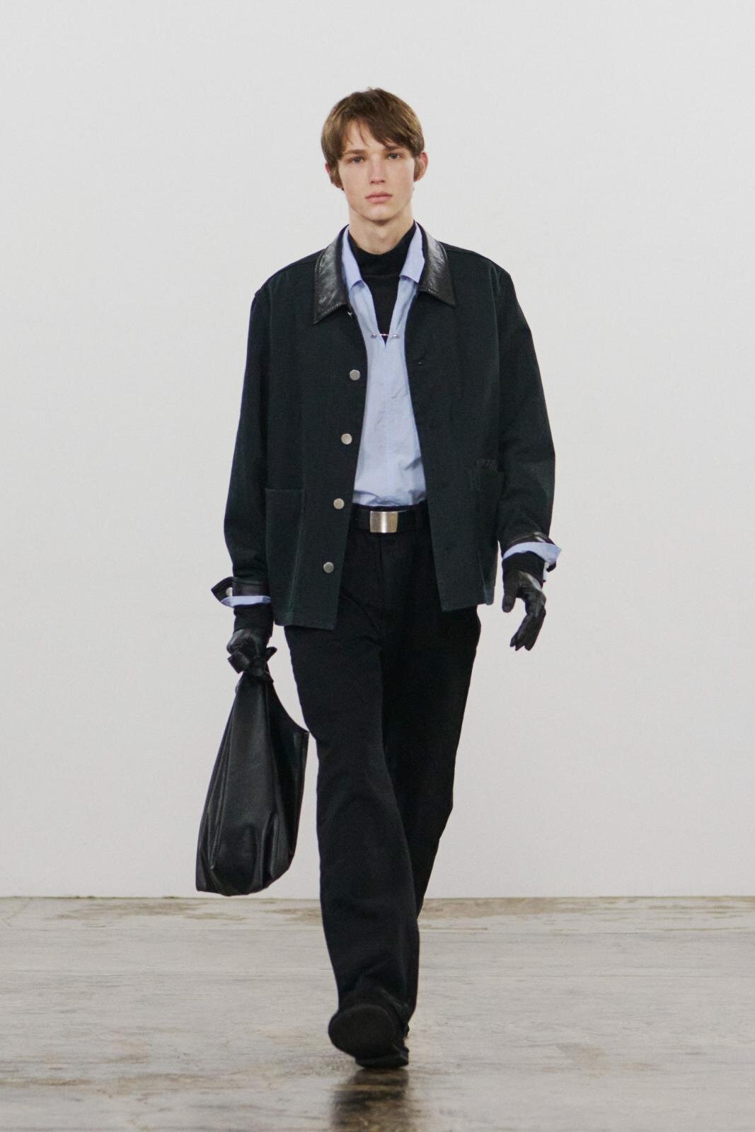 アタッチメント 2026-27年秋冬コレクション - 時間の経過と変化を受け入れて｜写真3