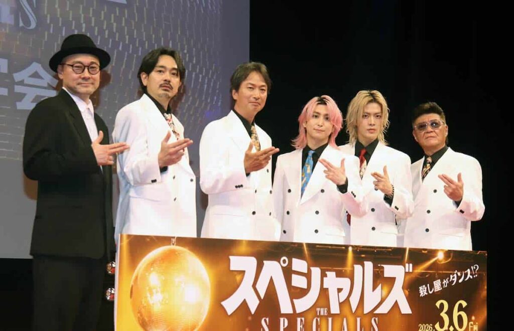 映画『スペシャルズ』完成披露試写会にて（左から）内田英治監督、青柳翔、椎名桔平、佐久間大介、中本悠太、小沢仁志