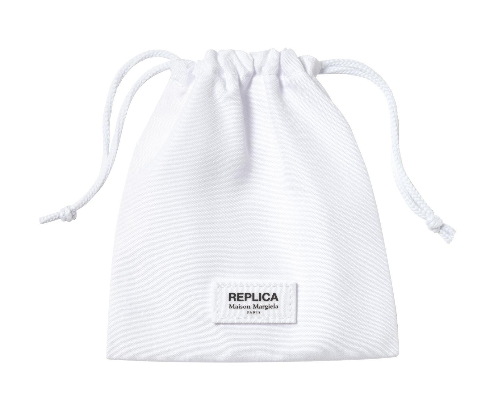 ※店舗限定で付属