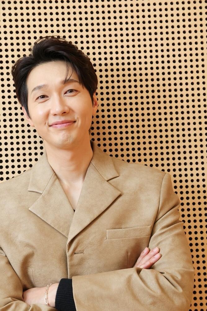 千ヒョヌ　美女と