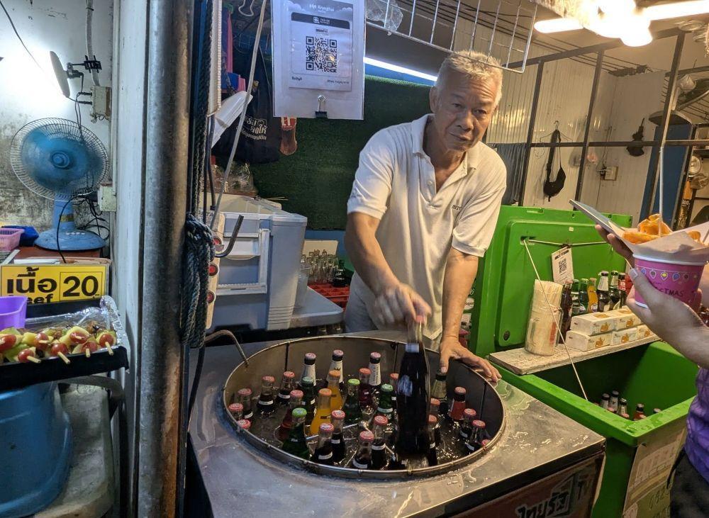 撮影していいかと尋ねると「きりっ」としてくれた