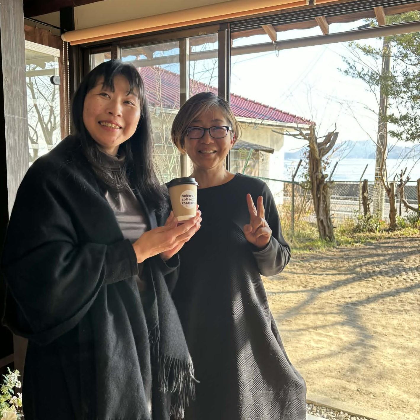 右側が数井さん