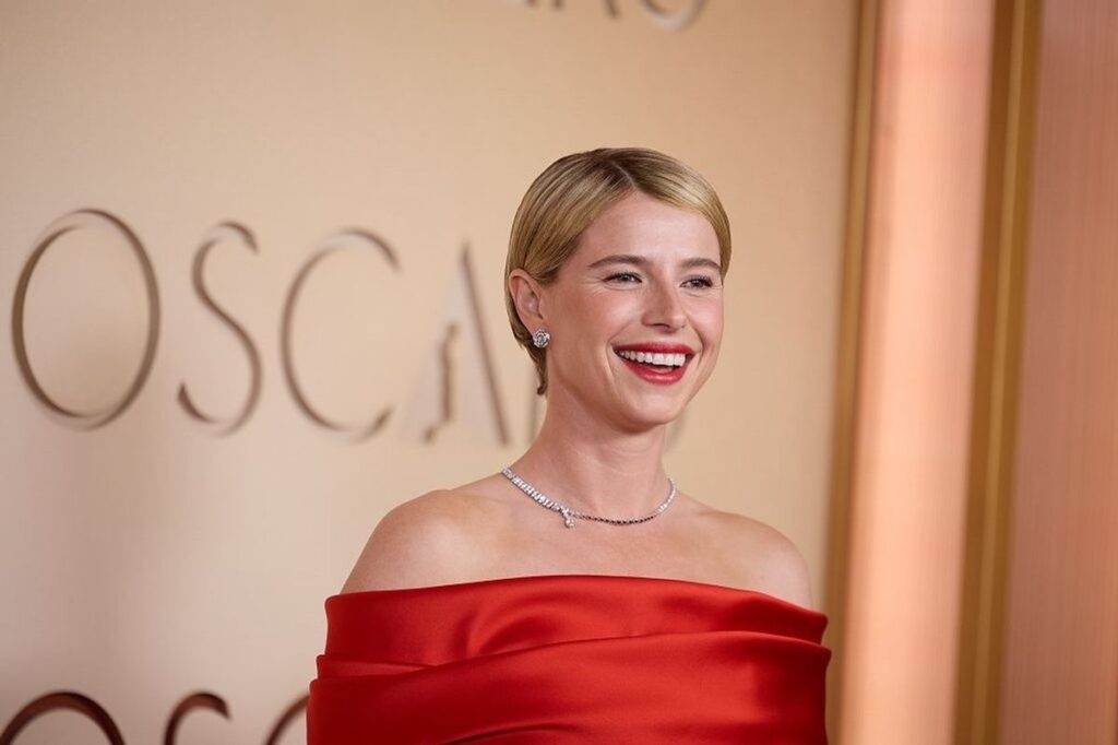 【第98回アカデミー賞】『ハムネット』で主演女優賞のジェシー・バックリー「母親の魂にこの賞を捧げたい」｜最新の映画ニュースならMOVIE WALKER PRESS