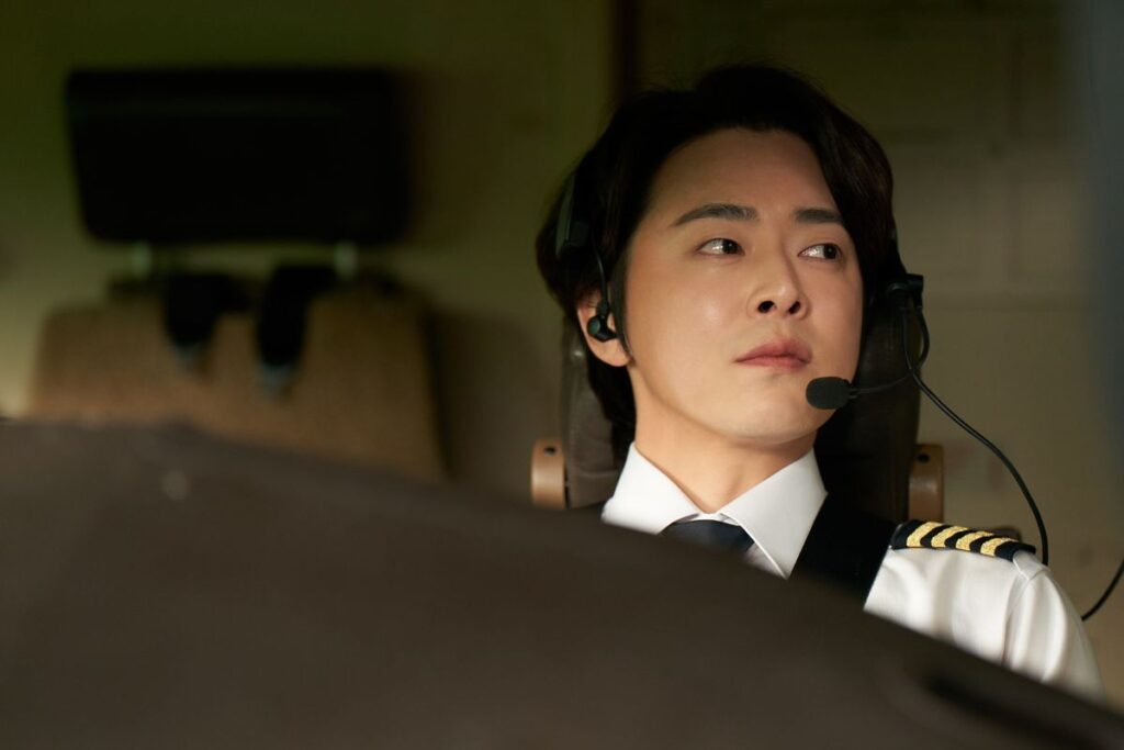 『PILOT ー人生のリフライトー』が韓国で大ヒット！『建築学概論』「賢い医師生活」など“千の顔を持つ男”チョ・ジョンソクの魅力を紐解く｜最新の映画ニュースならMOVIE WALKER PRESS