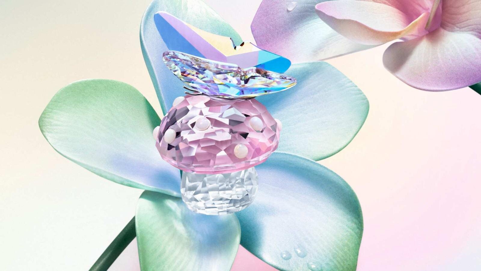 アリアナ・グランデ×スワロフスキー キノコとバタフライ 29,700円