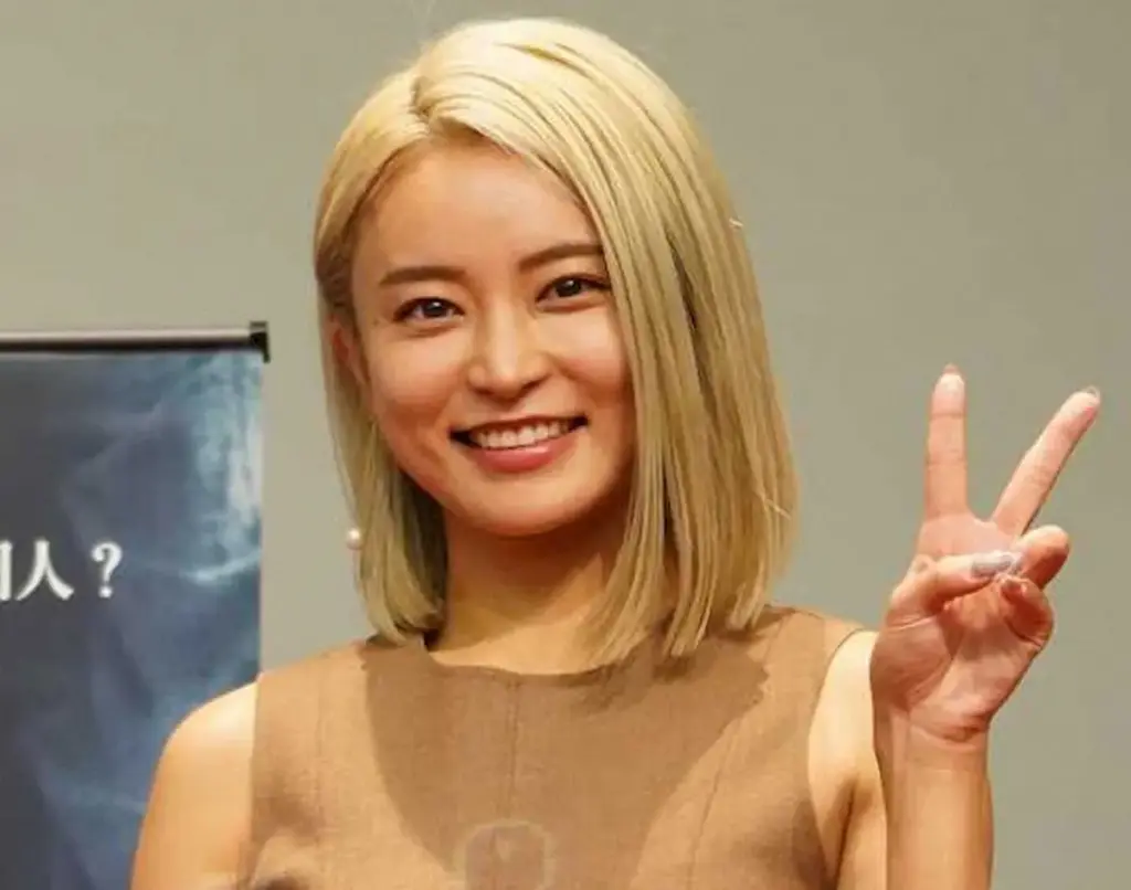 小島瑠璃子 グイグイきてる女性芸能人の名前挙げる「本当にバケモンだらけ」かまいたちの2人も納得 – スポニチ Sponichi Annex 芸能 小島瑠璃子 夫の急逝後「即」連絡をくれた芸能人明かす、連絡の内容にも言及「忘れられない」 - スポニチ Sponichi Annex 芸能