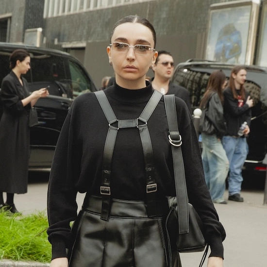 noir kei ninomiyaのショー会場スナップ | おしゃれ賢者の着こなし術 │ QUI