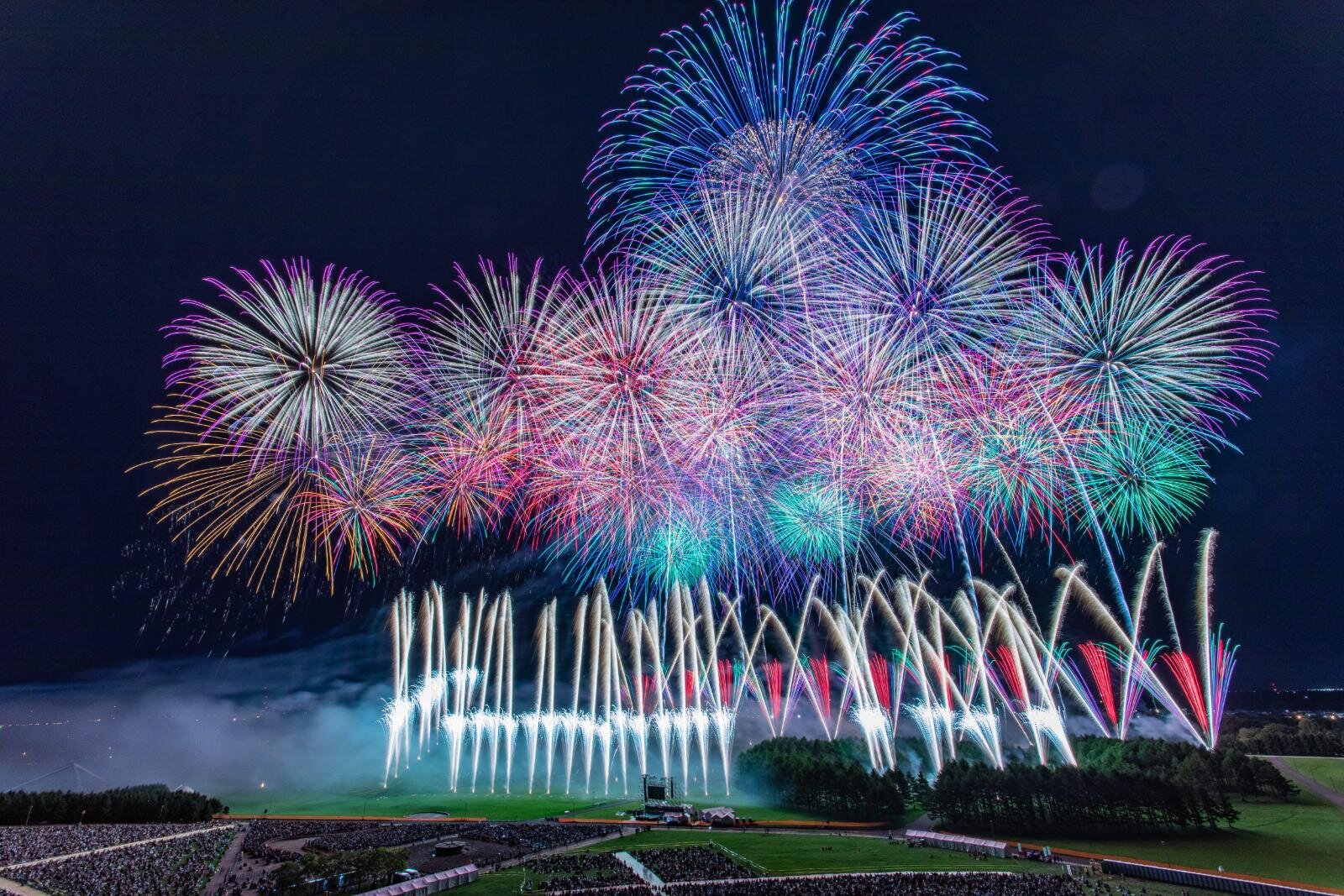 北海道芸術花火2026 ※写真は過去開催時の様子。