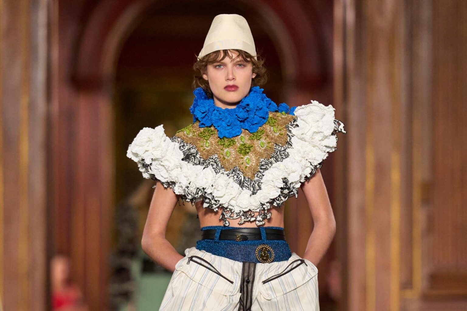 ルイ・ヴィトン(LOUIS VUITTON) 2027年リゾートウィメンズコレクション - ファッションプレス