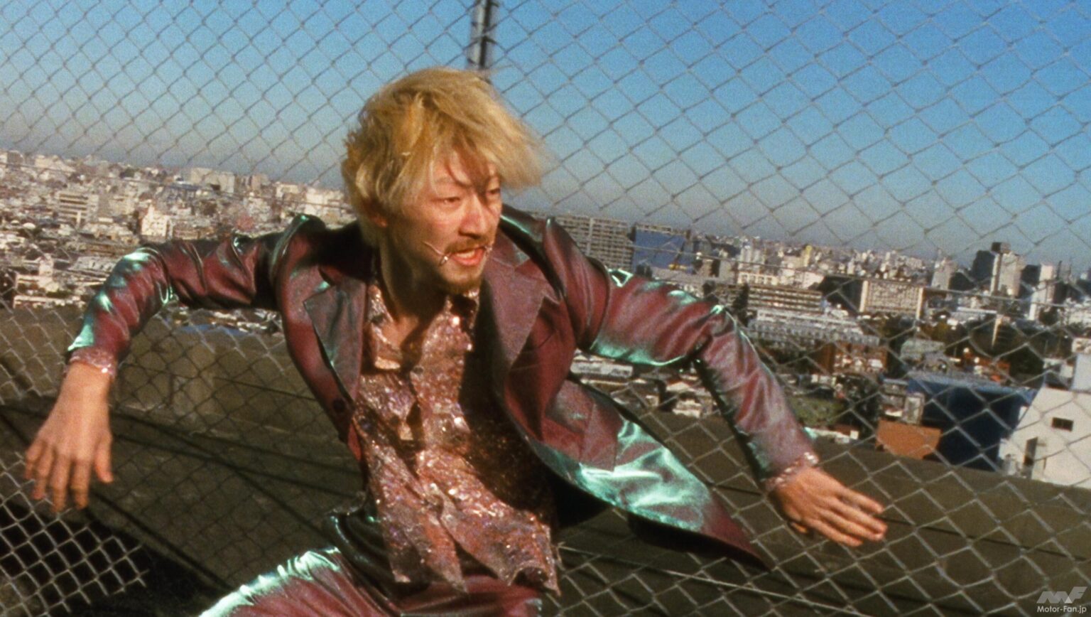 90年代の“はたらく旧車”に注目!伝説のバイオレンス映画『殺し屋1 4K』でゼロ年代の新宿・歌舞伎町を懐かしむ | Motor Fan|自動車情報のモーターファン 90年代の“はたらく旧車”に注目!伝説のバイオレンス映画『殺し屋1 4K』でゼロ年代の新宿・歌舞伎町を懐かしむ | Motor Fan|自動車情報のモーターファン