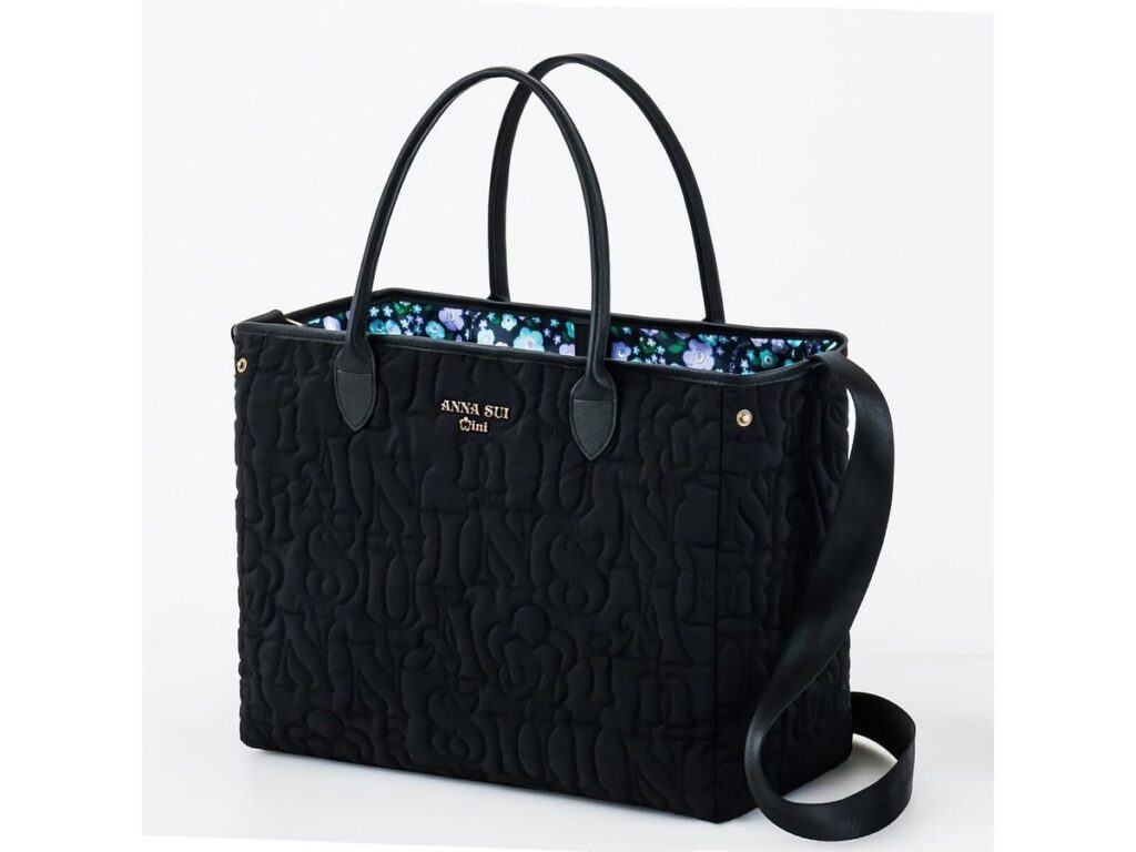 ANNA SUI「トートバッグ」が付いてくる！ 予約必須の『ANNA SUI mini リバーシブルで使えるロゴキルトなトートバッグBOOK』は6月4日発売