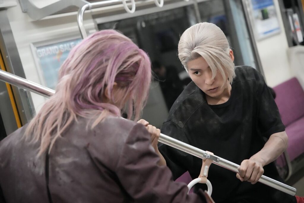 目黒蓮×塩野瑛久 不安を楽しさに変えて挑む “信じて疑う”役者道 の画像・写真 - ぴあ映画