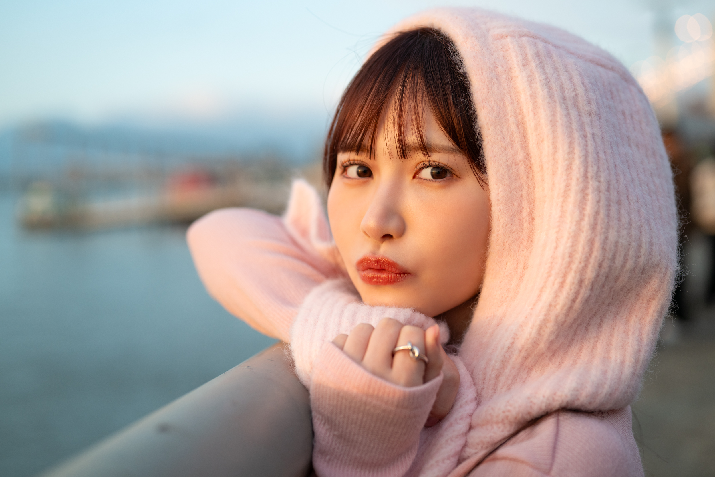 小野六花