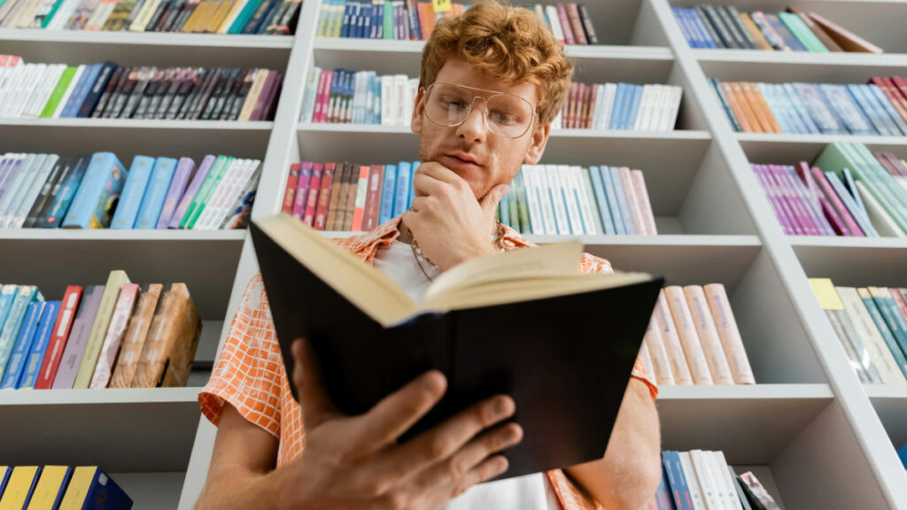 映画化を見据えて小説を評価する世にも珍しい職業「プロの読書家」の仕事と苦労とは? – GIGAZINE 映画化を見据えて小説を評価する世にも珍しい職業「プロの読書家」の仕事と苦労とは? - GIGAZINE
