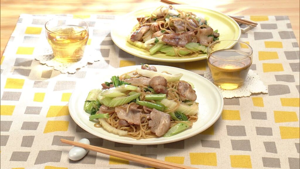 【3分クッキング公式】豚バラとセロリのしょうゆ焼きそば