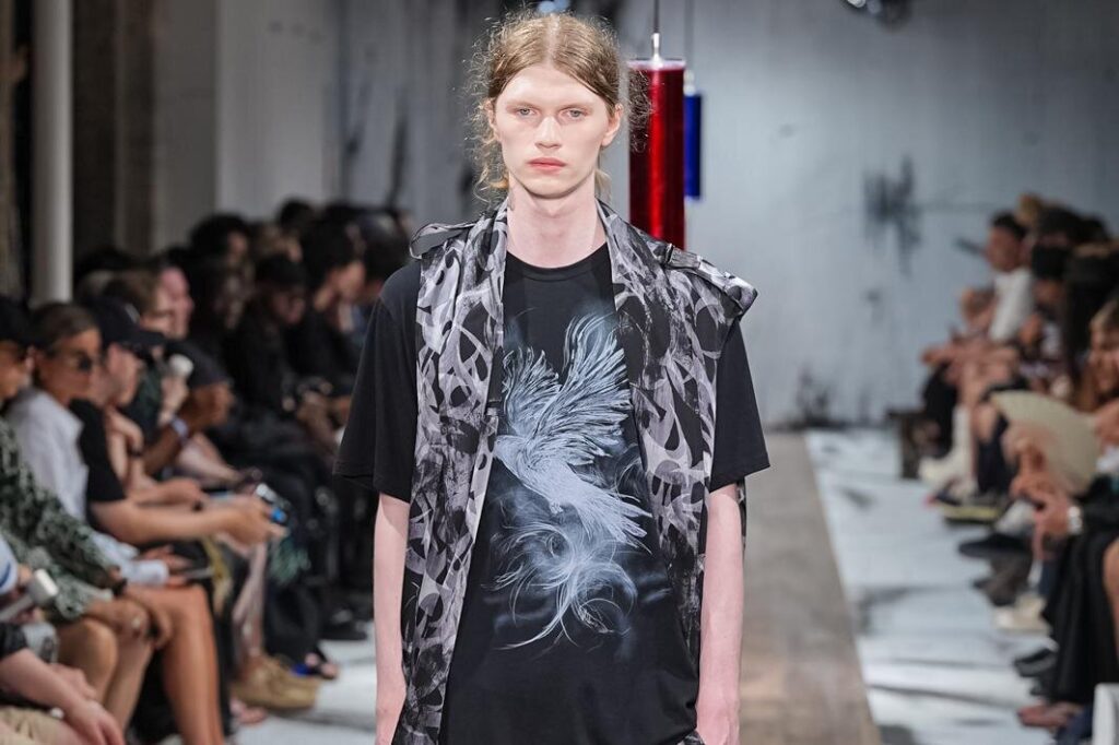 ヨウジヤマモト(Yohji Yamamoto) 2027年春夏メンズコレクション - ファッションプレス