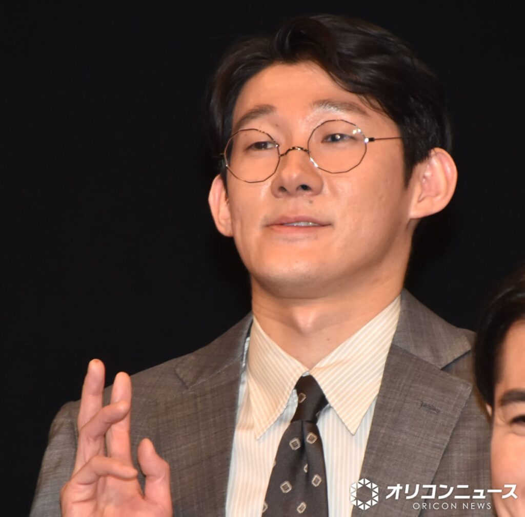 ロングコートダディの堂前透、生配信で結婚発表 突然の報告に相方・兎は戸惑い「知らなかったからさ、一切…」 – オリコンニュース ロングコートダディの堂前透、生配信で結婚発表 突然の報告に相方・兎は戸惑い「知らなかったからさ、一切…」 - オリコンニュース