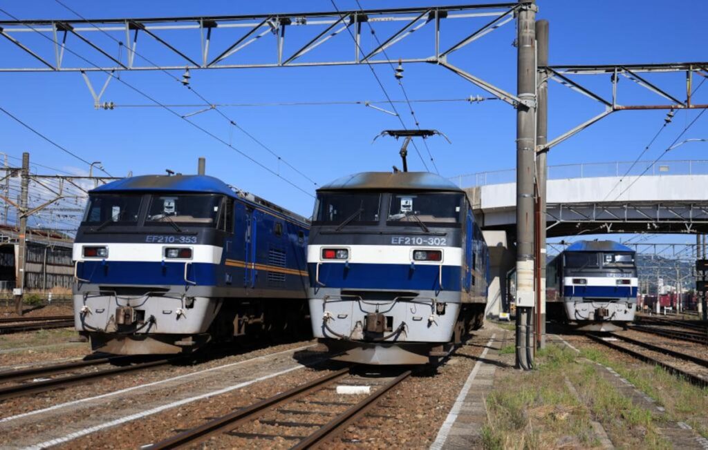 桃太郎に颯爽と乗り込む 第一列車⑧ 「よっこイショ!」なし 人間やればできる、の巻 令和阿房列車で行こう2026 パートV – Yahoo!ニュース 桃太郎に颯爽と乗り込む 第一列車⑧ 「よっこイショ!」なし 人間やればできる、の巻 令和阿房列車で行こう2026 パートV - Yahoo!ニュース