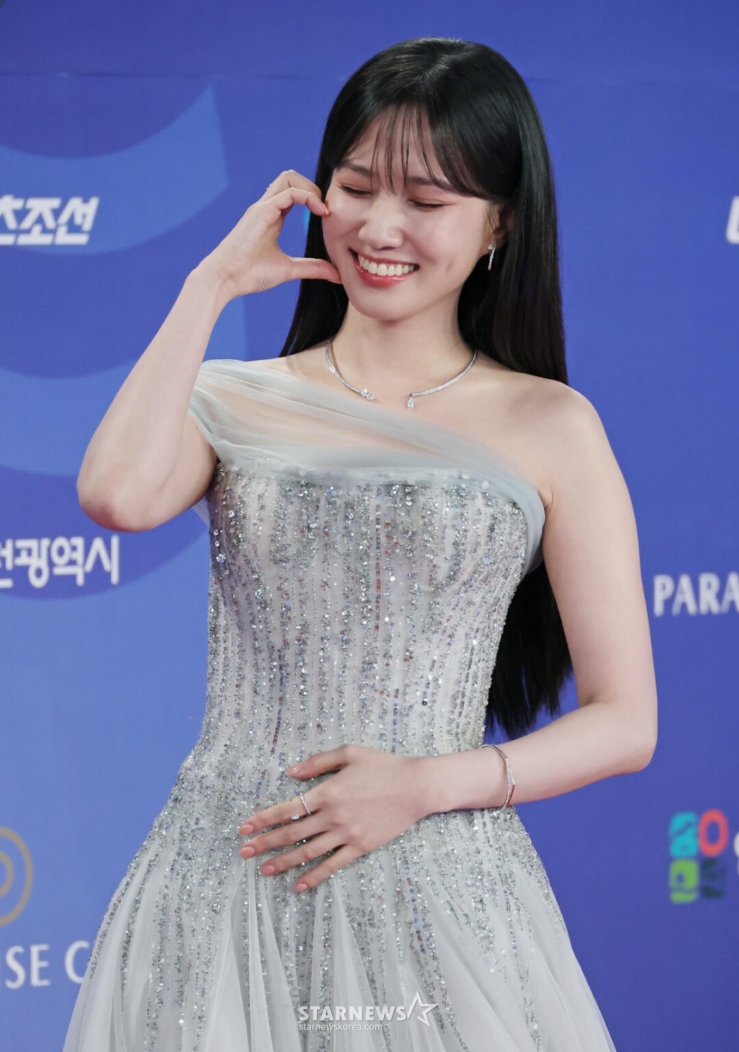 パク・ウンビン、スターランキング女優2位..変わらぬ存在感 | STARNEWS パク・ウンビン、スターランキング女優2位..変わらぬ存在感 | STARNEWS