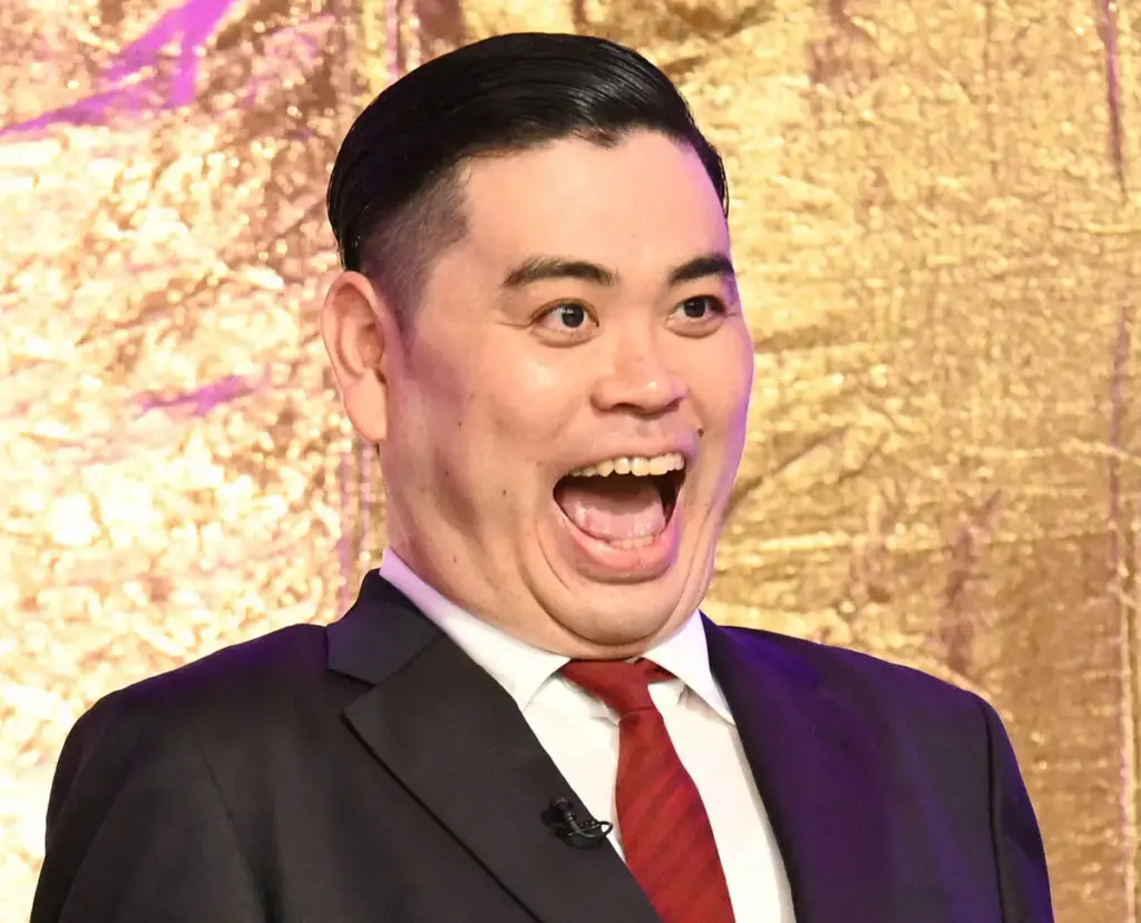 ななまがり・初瀬悠太　物持ちが良すぎて…15年着続けた黒のインナーが金色に - スポニチ Sponichi Annex 芸能