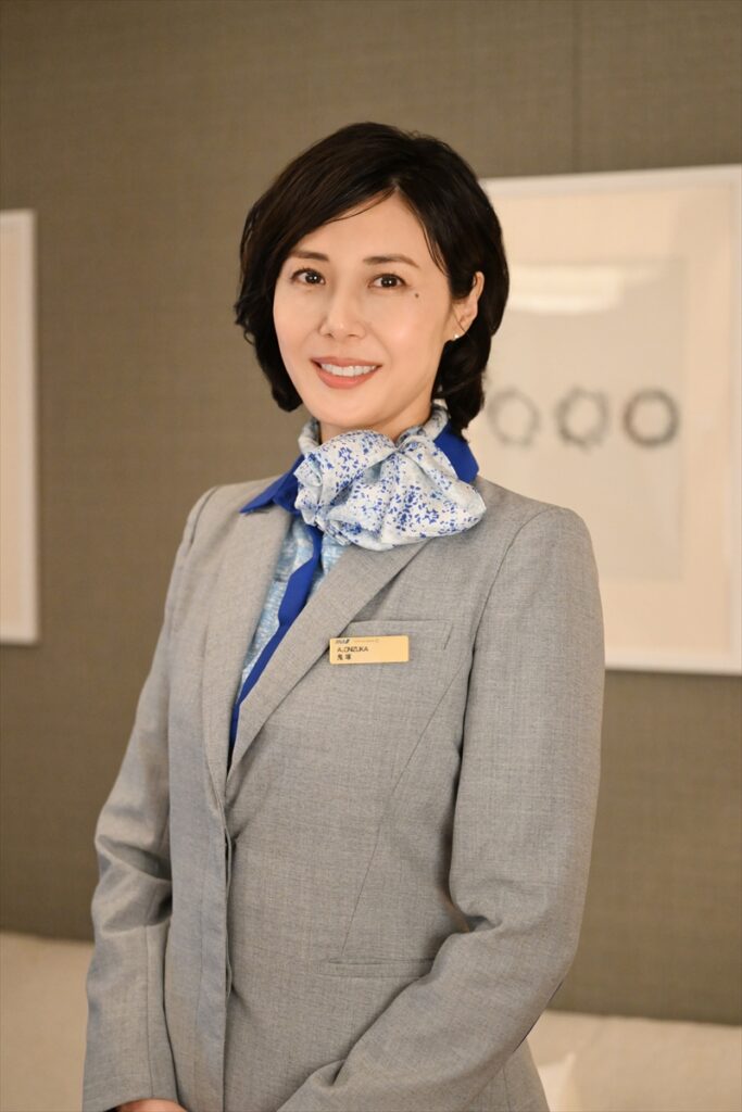 松嶋菜々子が反町隆史主演『GTO』に出演決定「ドラマとともに人生の歴史を思い出すような作品」CA制服姿の役ビジュアルも解禁（TV LIFE web） - Yahoo!ニュース