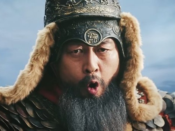 『チェイサー』俳優キム・ユンソクがまさかの生活苦…?「演技力の無駄使い」が過ぎる、コミカル広告の正体とは! | cinemacafe.net 『チェイサー』俳優キム・ユンソクがまさかの生活苦…?「演技力の無駄使い」が過ぎる、コミカル広告の正体とは! | cinemacafe.net