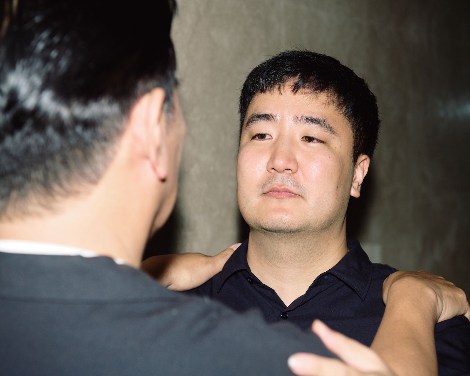 ピエール瀧(左)と下津優太監督