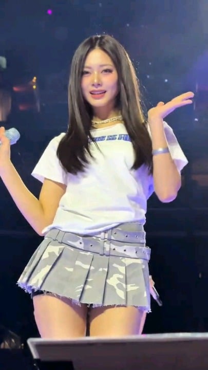 Tzuyu looking so fine 🔥