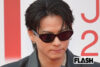平野紫耀、パリで魅せた総額1000万円超えルックにファン悶絶…厚い胸板と肉体美が際立つ“世界基準のスタイル”