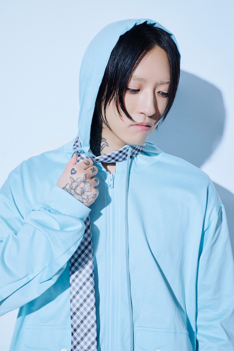 Ayase