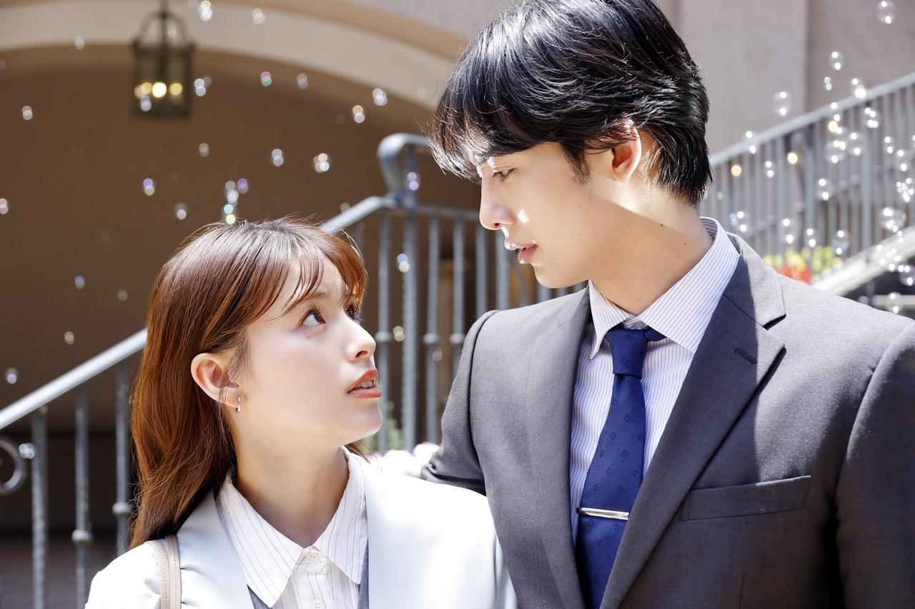 画像1: ゆいかれん：ドラマ「ドライな同期の溺愛癖」インタビュー

クスッと笑える感じで楽しんでもらえる作品なのかなと思います