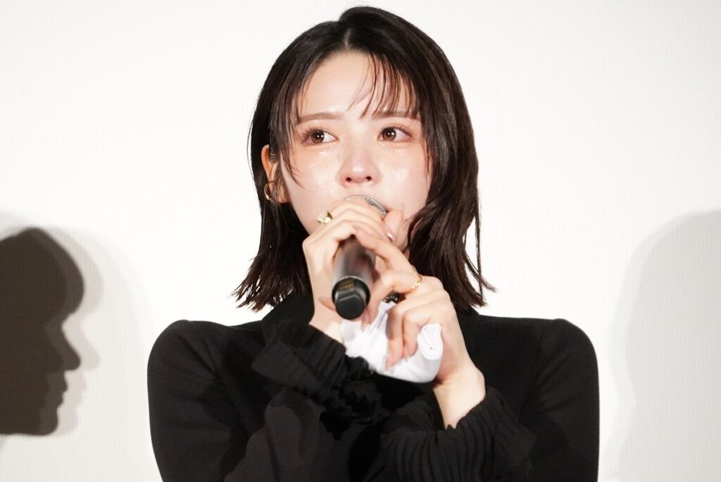 FRUITS ZIPPER・鎮西寿々歌、メンバーの愛に号泣「6人がいてくれたから、最後まで走り切ることができた」『だぁれかさんとアソぼ?』公開前夜祭|最新の映画ニュースならMOVIE WALKER PRESS FRUITS ZIPPER・鎮西寿々歌、メンバーの愛に号泣「6人がいてくれたから、最後まで走り切ることができた」『だぁれかさんとアソぼ?』公開前夜祭|最新の映画ニュースならMOVIE WALKER PRESS