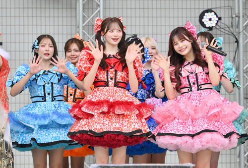 CANDY TUNE&SHOW-WAが見せた渋谷エンタメ祭へ意気込み – 音楽 : 日刊スポーツ GMO渋谷エンタメ祭2026オープニングセレモニーに臨むCANDY TUNE(撮影・滝沢徹郎)