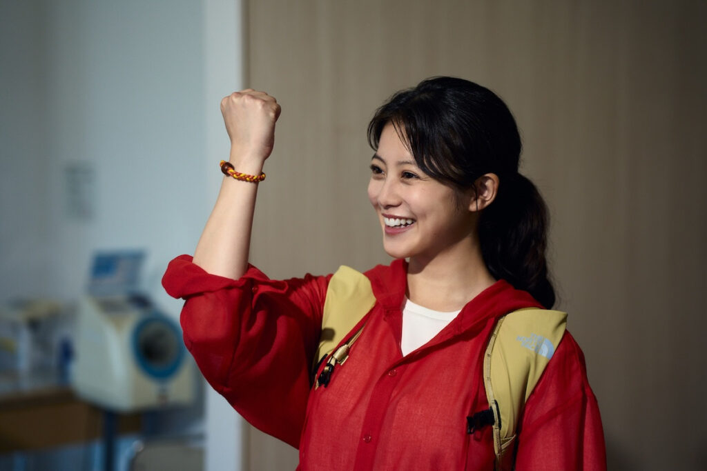 『クロスロード』第3話 “遥”今田美桜、ベトナム人技能実習生と芽生えた友情 院内では患者が消える事件が発生 – ドラマ – ニュース |クランクイン! ドラマ『クロスロード ~救命救急の約束~』第3話より